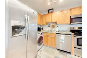 3893 POMPANO DRIVE, ST PETERSBURG, FL 33705 - MLS#MFRTB8490737