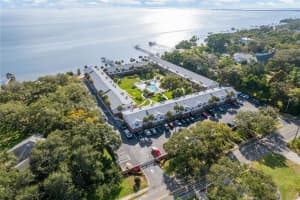 650 PINELLAS POINT DRIVE, ST PETERSBURG, FL 33705 - MLS#MFRTB8490784