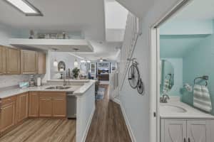 5350 NEIL DRIVE, ST PETERSBURG, FL 33714 - MLS#MFRTB8490787