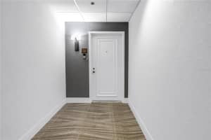 1 BEACH DRIVE, ST PETERSBURG, FL 33701 - MLS#MFRTB8490886