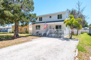4228 37TH AVENUE, ST PETERSBURG, FL 33713 - MLS#MFRTB8490887