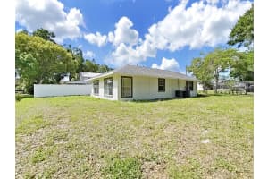 16810 WHIRLEY ROAD, LUTZ, FL 33558 - MLS#MFRTB8490891
