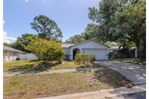2221 Cypress Point Dr E, CLEARWATER