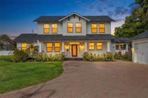 2820 N Central Ct, TAMPA