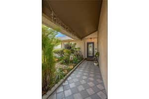 13921 CHERRY DALE LANE, TAMPA, FL 33618 - MLS#MFRTB8491046