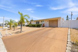 1126 CLAIRBORNE STREET, HOLIDAY, FL 34690 - MLS#MFRTB8491157