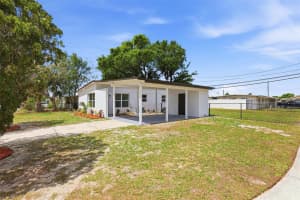7516 ROBINDALE ROAD, TAMPA, FL 33619 - MLS#MFRTB8491264