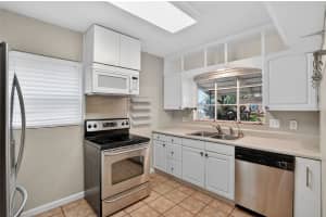 755 ALAMANDA WAY, ST PETERSBURG, FL 33705 - MLS#MFRTB8491293