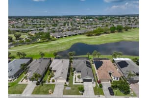 1045 EMERALD DUNES DRIVE, SUN CITY CENTER, FL 33573 - MLS#MFRTB8491350
