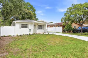 2206 GORDON ST, TAMPA, FL 33605 - MLS#MFRTB8491370