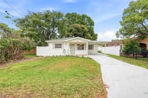 2206 GORDON ST, TAMPA, FL 33605 - MLS#MFRTB8491370