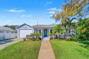 3218 7TH STREET, ST PETERSBURG, FL 33704 - MLS#MFRTB8491371