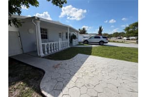 126 MIAMI GARDENS ROAD, WEST PARK, FL 33023 - MLS#MFRTB8491387