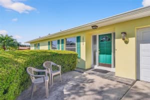 10100 COMMODORE DRIVE, SEMINOLE, FL 33776 - MLS#MFRTB8491402