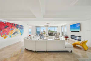 2450 HARBOURSIDE DRIVE, LONGBOAT KEY, FL 34228 - MLS#MFRTB8491404