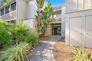 2200 BAHIA VISTA STREET, SARASOTA, FL 34239 - MLS#MFRTB8491429