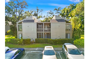 2200 BAHIA VISTA STREET, SARASOTA, FL 34239 - MLS#MFRTB8491429