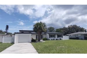 2713 RENATTA DRIVE, BELLEAIR BLUFFS, FL 33770 - MLS#MFRTB8491434