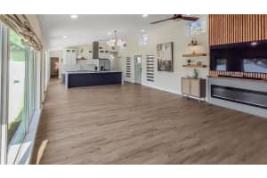 2713 RENATTA DRIVE, BELLEAIR BLUFFS, FL 33770 - MLS#MFRTB8491434