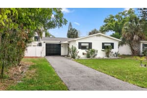 1920 NEW HAMPSHIRE AVENUE, ST PETERSBURG, FL 33703 - MLS#MFRTB8491638