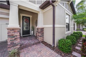 11211 LARK LANDING COURT, RIVERVIEW, FL 33569 - MLS#MFRTB8491720