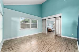 27323 NEW SMYRNA DRIVE, WESLEY CHAPEL, FL 33544 - MLS#MFRTB8491785