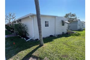 11300 124TH AVENUE, LARGO, FL 33778 - MLS#MFRTB8491797