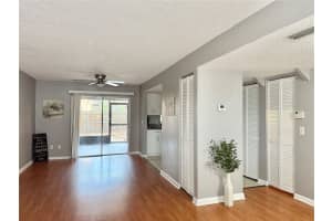 5156 TENNIS COURT CIRCLE, TAMPA, FL 33617 - MLS#MFRTB8491809