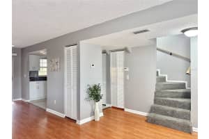 5156 TENNIS COURT CIRCLE, TAMPA, FL 33617 - MLS#MFRTB8491809