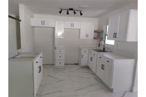 7498 ORPINE DRIVE, ST PETERSBURG, FL 33702 - MLS#MFRTB8491832