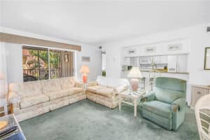 3742 41ST WAY, ST PETERSBURG, FL 33711 - MLS#MFRTB8491857