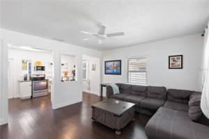 3932 BAY COURT AVENUE, TAMPA, FL 33611 - MLS#MFRTB8491879