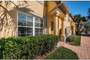 3876 ISLAND WAY, ST PETERSBURG, FL 33705 - MLS#MFRTB8491890