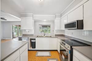 2024 SITKA STREET, TAMPA, FL 33604 - MLS#MFRTB8491910