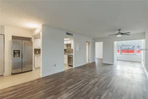 6100 12TH STREET, ST PETERSBURG, FL 33705 - MLS#MFRTB8491928