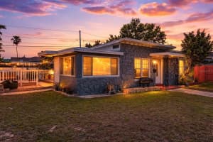 150 83rd Ave N, ST PETERSBURG