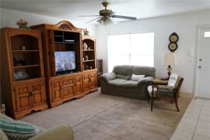 101 CAMBRIDGE TRL #205, SUN CITY CENTER, FL 33573 - MLS#MFRTB8491965