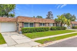 403 Mindy Dr, LARGO