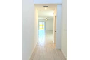 11476 RADIANT SHORE LOOP, SAN ANTONIO, FL 33576 - MLS#MFRTB8492007