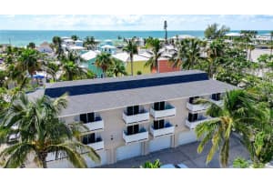 3100 Gulf Dr #2, HOLMES BEACH