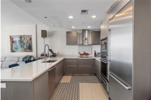 175 1ST STREET, ST PETERSBURG, FL 33701 - MLS#MFRTB8492079
