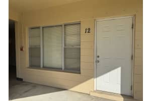 2040 WORLD PARKWAY BOULEVARD, CLEARWATER, FL 33763 - MLS#MFRTB8492089
