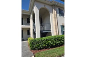 10342 Carrollwood Ln #168, TAMPA