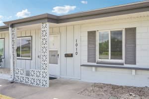 1010 PEBBLE BEACH BOULEVARD, SUN CITY CENTER, FL 33573 - MLS#MFRTB8492132