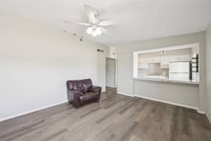 1010 PEBBLE BEACH BOULEVARD, SUN CITY CENTER, FL 33573 - MLS#MFRTB8492132