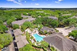 2407 COURTNEY MEADOWS COURT, TAMPA, FL 33619 - MLS#MFRTB8492133