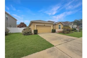 12425 FAIRLAWN DRIVE, RIVERVIEW, FL 33579 - MLS#MFRTB8492146