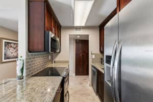 3325 BAYSHORE BOULEVARD, TAMPA, FL 33629 - MLS#MFRTB8492197