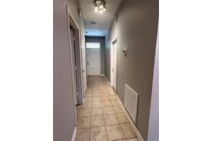 8210 DOWN ROYAL ROAD, TAMPA, FL 33610 - MLS#MFRTB8492229