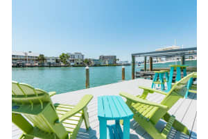 241 SKIFF POINT, CLEARWATER BEACH, FL 33767 - MLS#MFRTB8492329